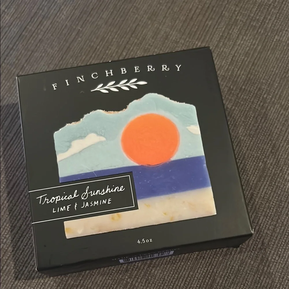 Finchberry Tropical Sunshine Lime & Jasmine Soap Bar  4.5oz